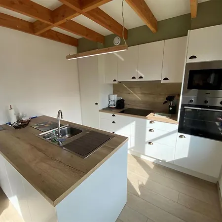 Beautiful Polder House Near Feriehus *